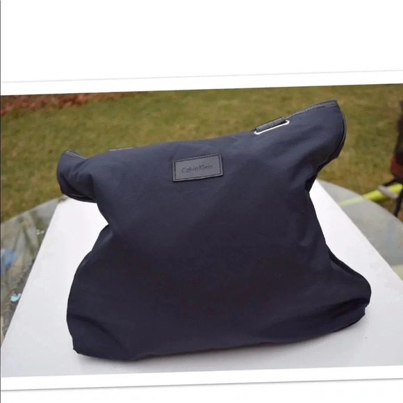 Calvin Klein tote bag - Picture 4 of 8